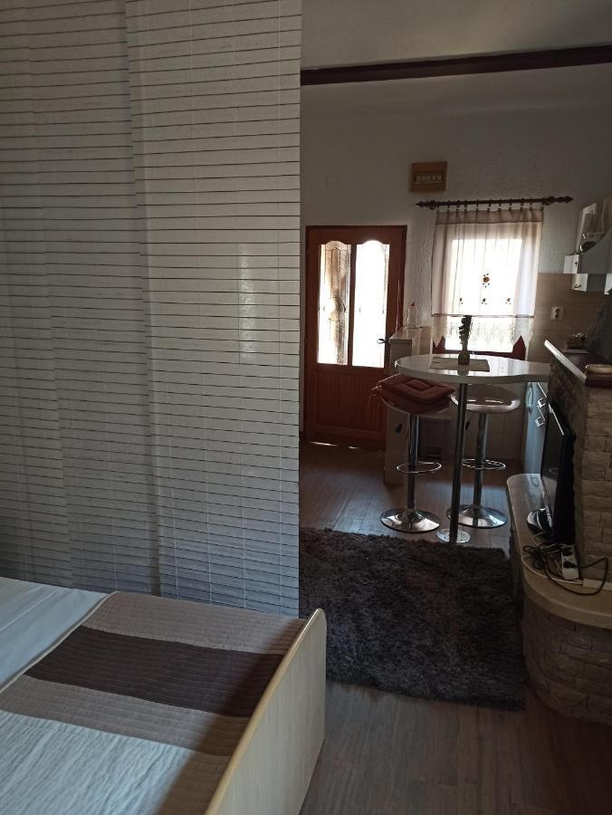 Adria Apartments PUY 외부 사진