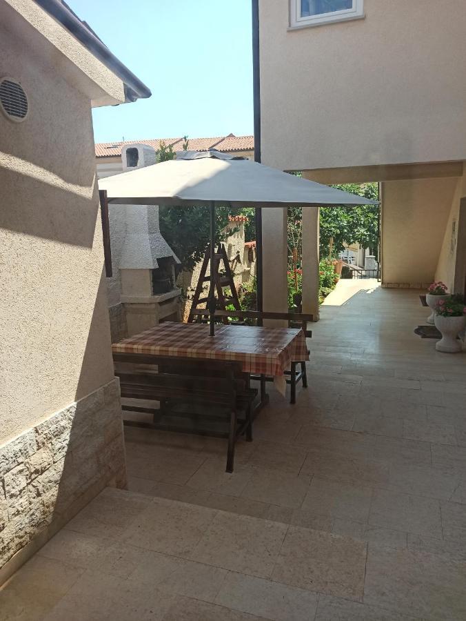 Adria Apartments PUY 외부 사진