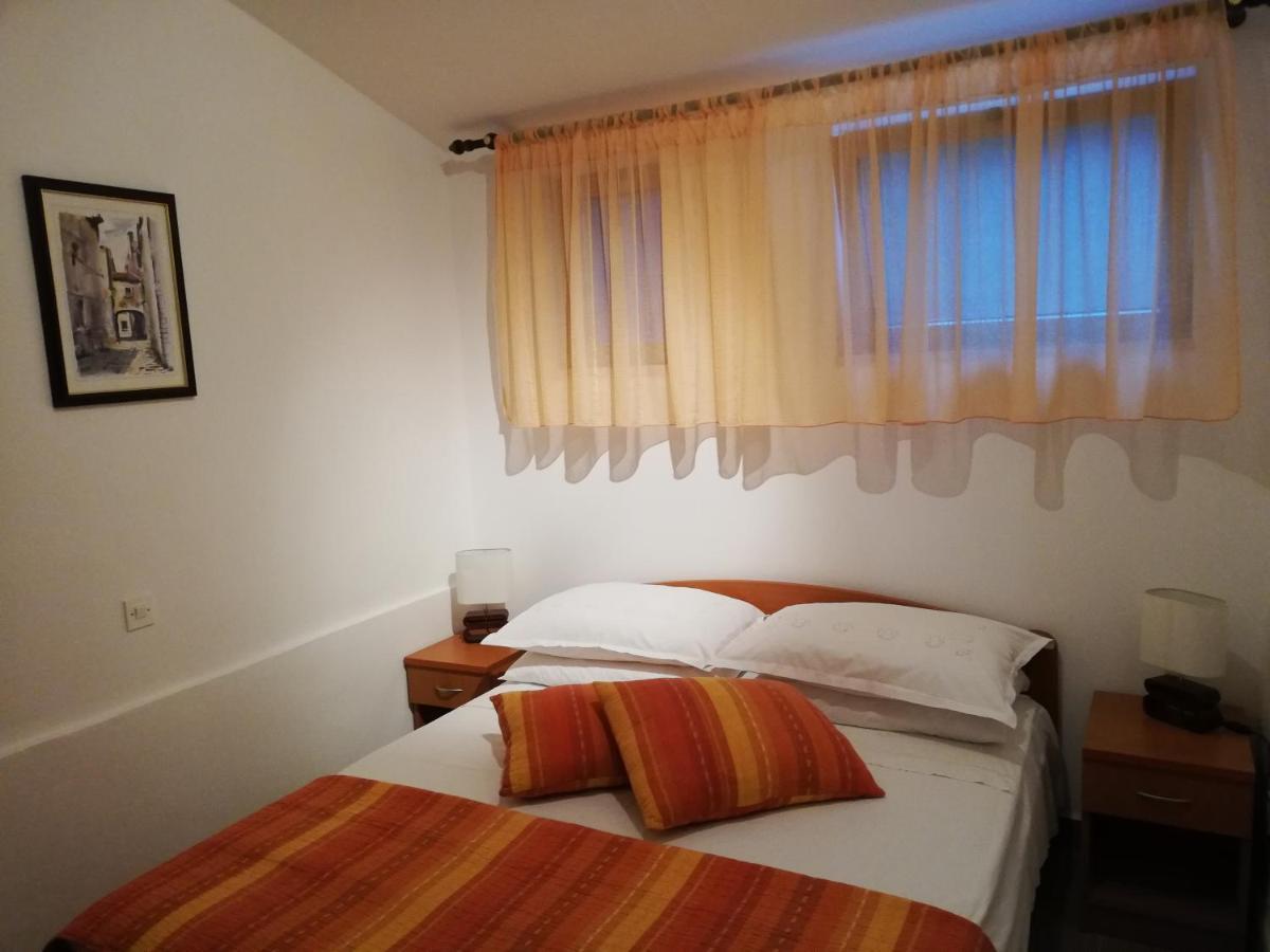Adria Apartments PUY 외부 사진